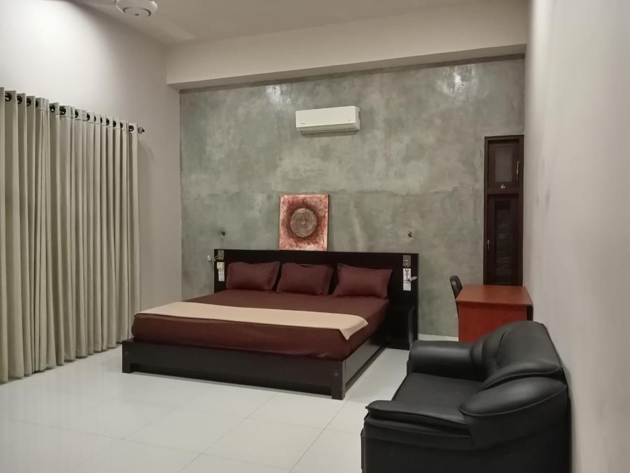 Thalangama Lakeview Lodge Battaramulla Zewnętrze zdjęcie