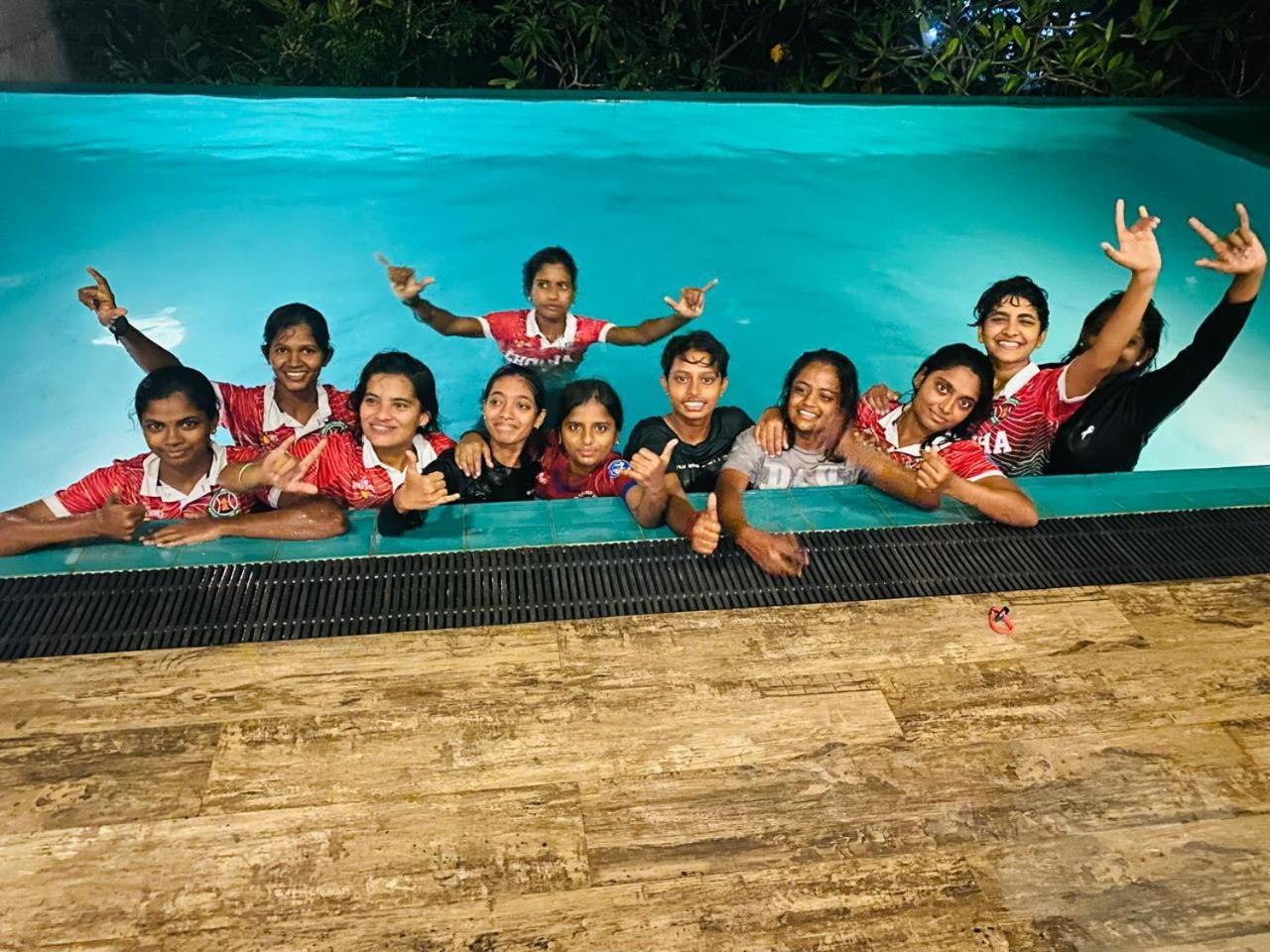 Thalangama Lakeview Lodge Battaramulla Zewnętrze zdjęcie